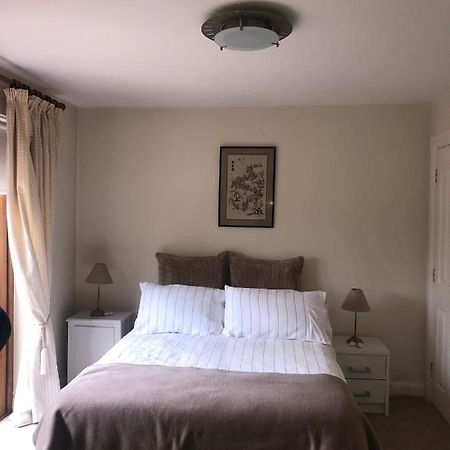 Banbridge Townhouse Apartment Bagian luar foto