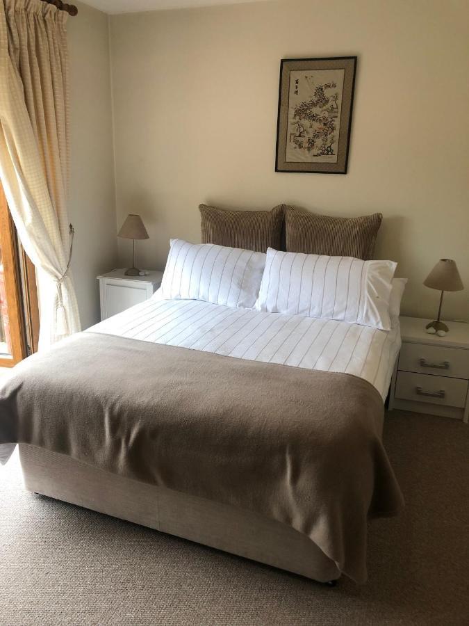 Banbridge Townhouse Apartment Bagian luar foto